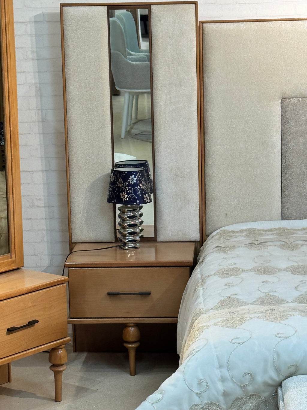 Chambre à coucher Asma