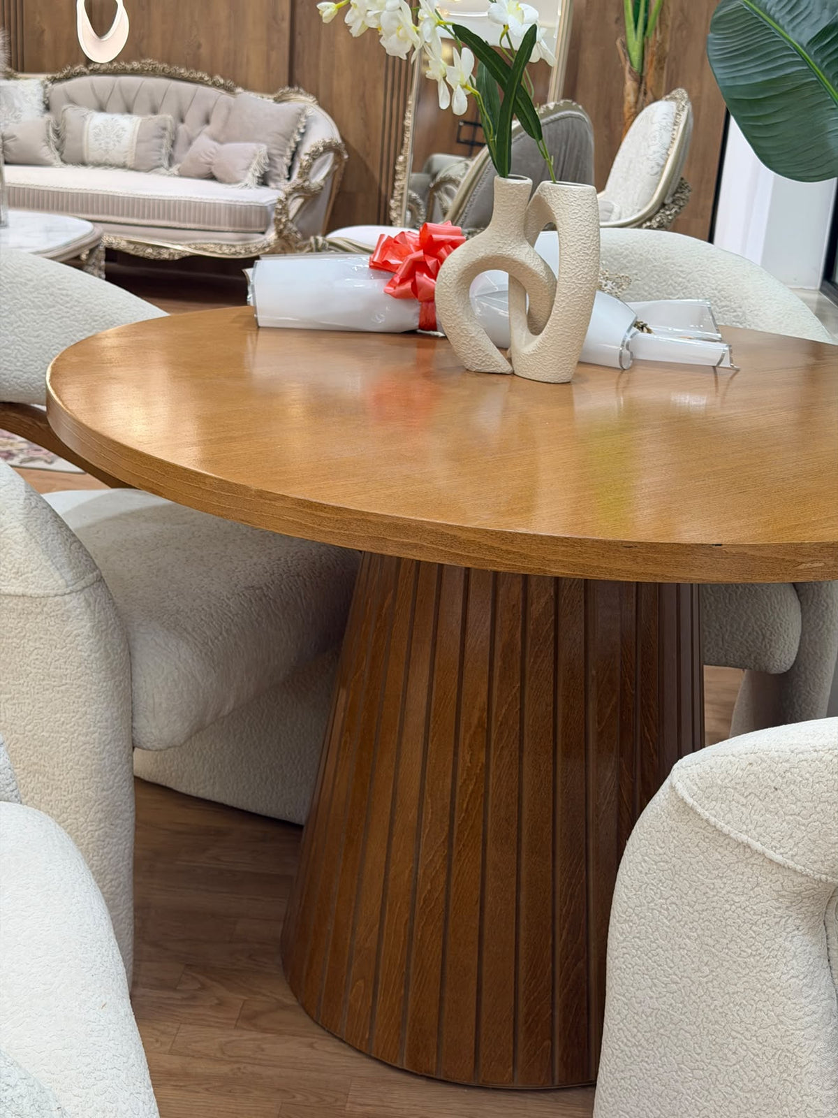 table Atef